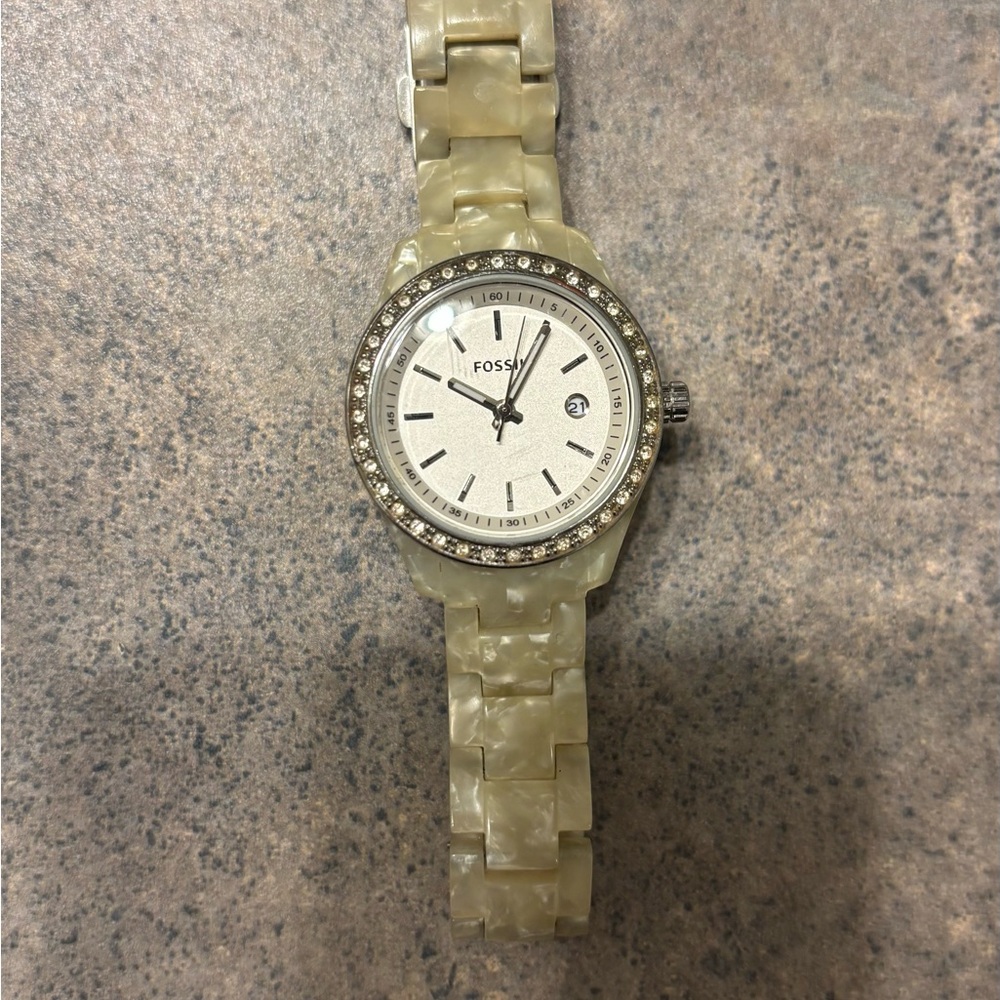 Vintage Fossil Ivory Watch with Sparkling Bezel